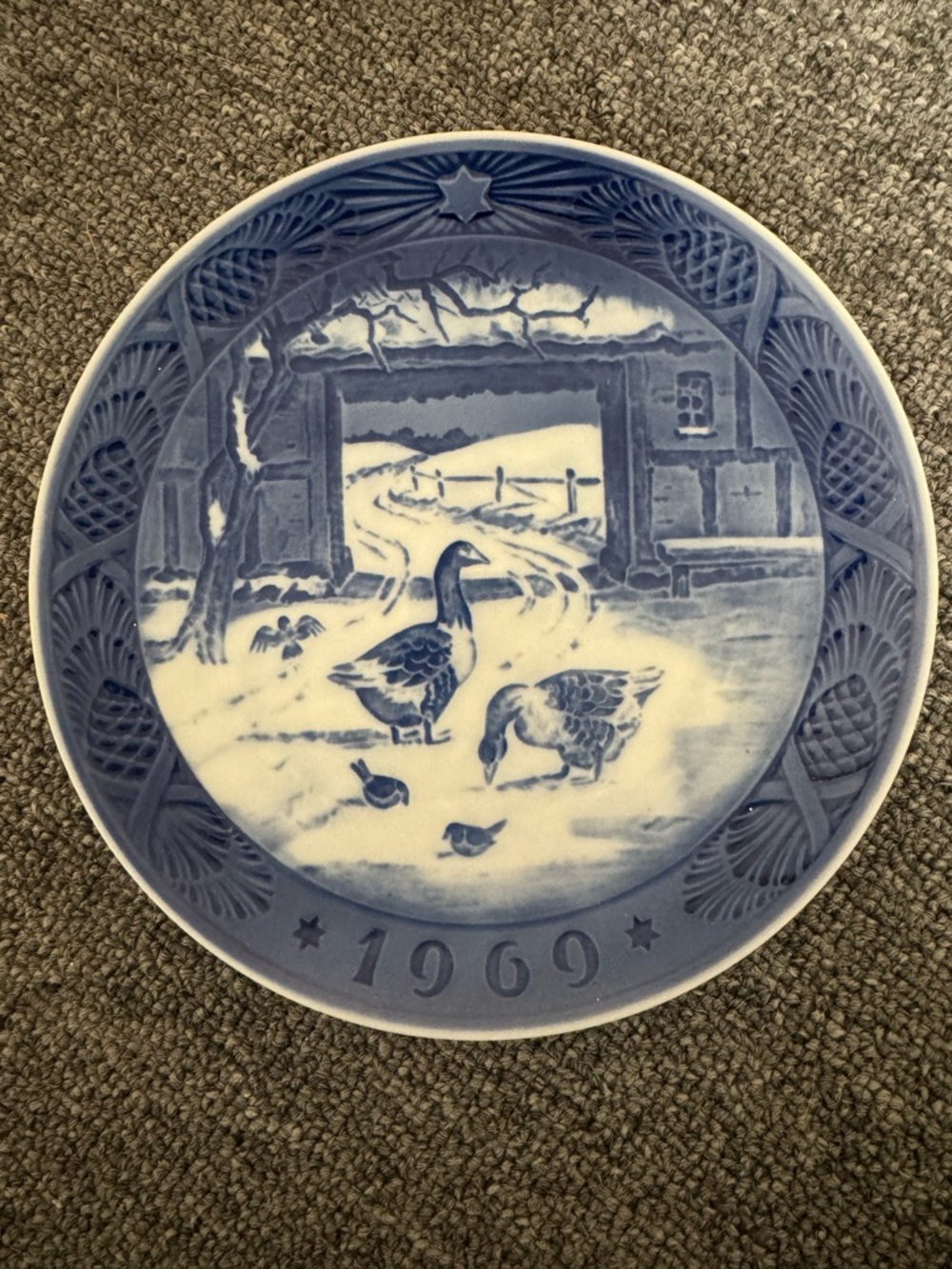 Royal Copenhagen Blue and White 1969 Commemorative Plate